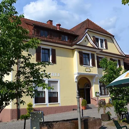 Zur Krone 3* Weisenbach