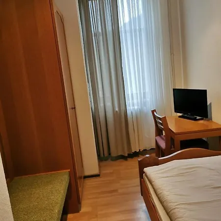 Zur Krone Weisenbach